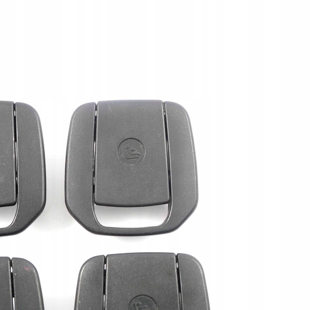фото №9, Bmw e81 e82 e84 e90 e91 f20 lci заглушка защита isofix 7118673