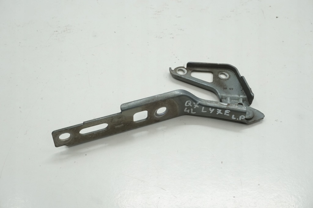 фото №9, Петля капот лівий перед audi q7 ly9b 4l0823301