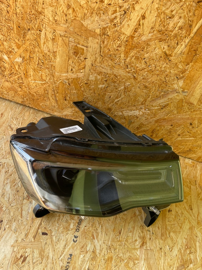 фото №10, Лампа права jeep grand cherokee wk2 lift srt!