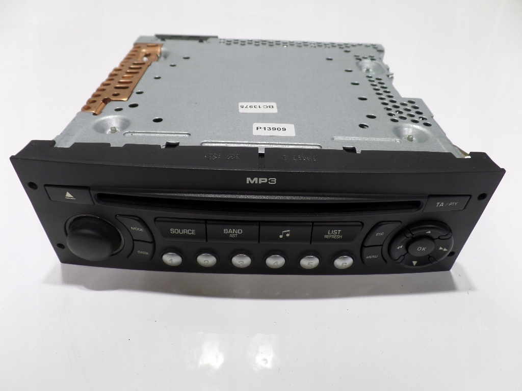 фото №1, Peugeot 207 радио cd mp3 96643698xt