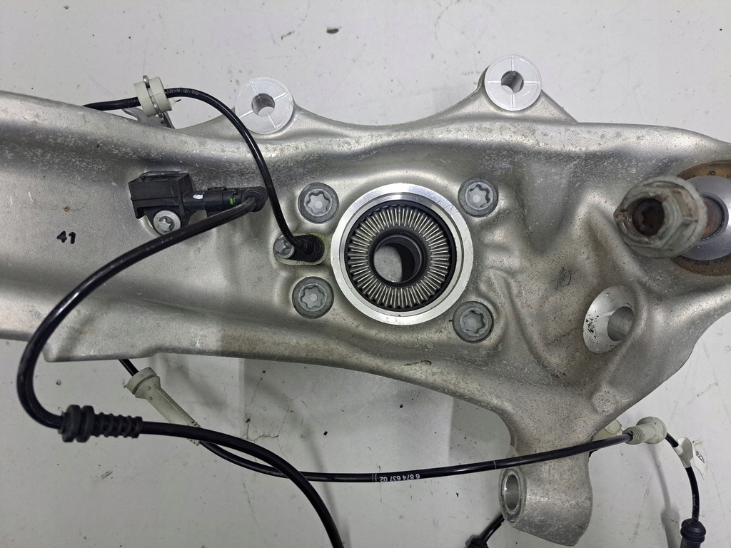 фото №11, Bmw 8 g14 2022 подшипник i ступица kół