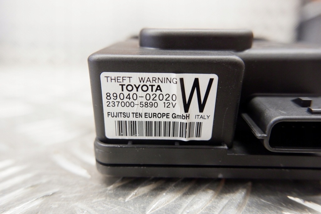 фото №7, Сирена сигнализация toyota auris _e18_ 8904002020 1.8l hybrid 73kw 2014