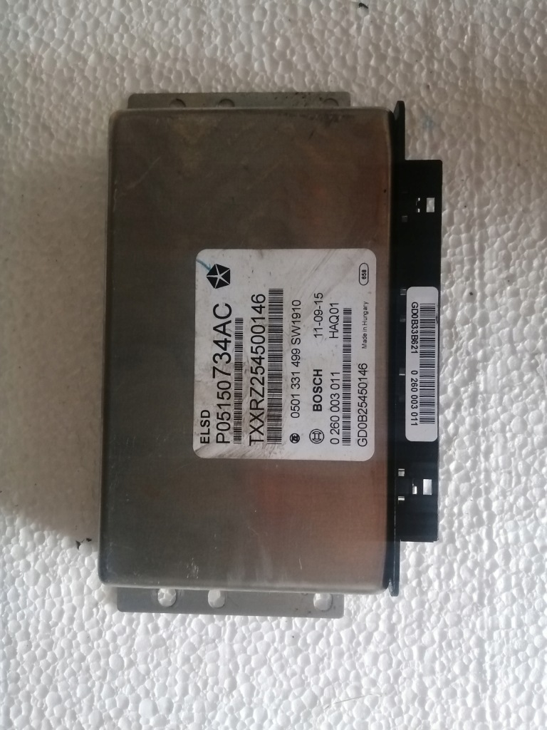 Купить Блок управления модуль jeep wk2 p05150734