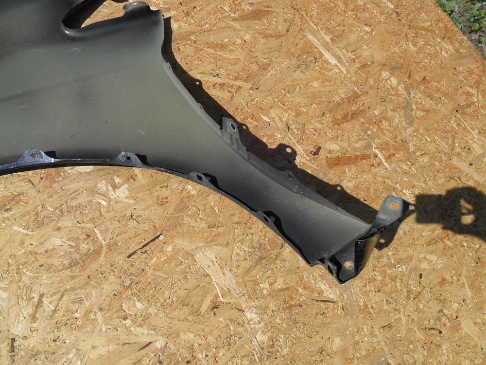 фото №15, Toyota avensis 2009- крыло правый