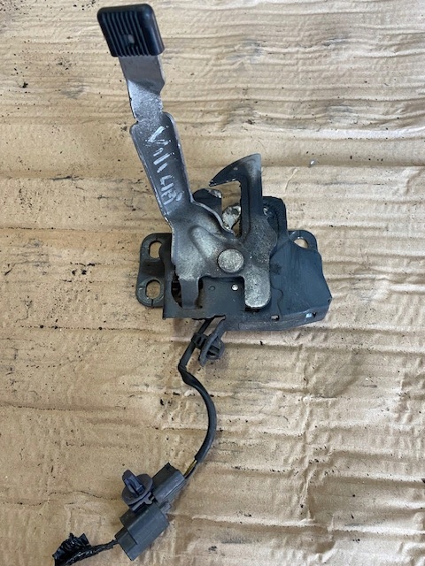 фото №7, Honda cr-v iii lift 2010-2011r замок капот перед