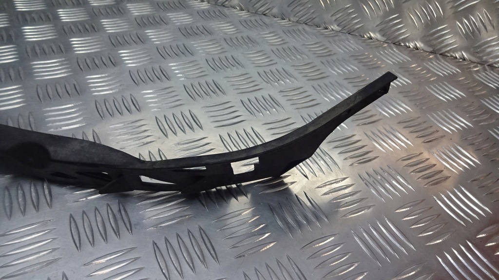 фото №8, Направляющая бампера mazda 6 gg gj6a50151