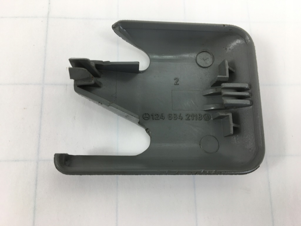 Заглушка гвинт кріплення сидінь mercedes w124 w201 1246842118 сіра сіра Недорого