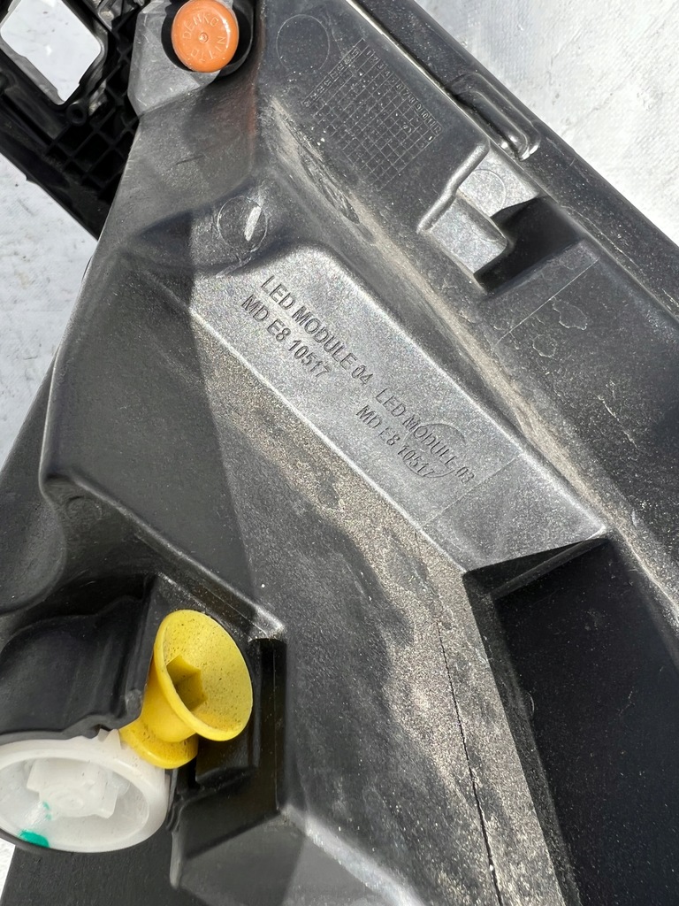 фото №9, Лампа правая skoda kamiq full led crystal перед