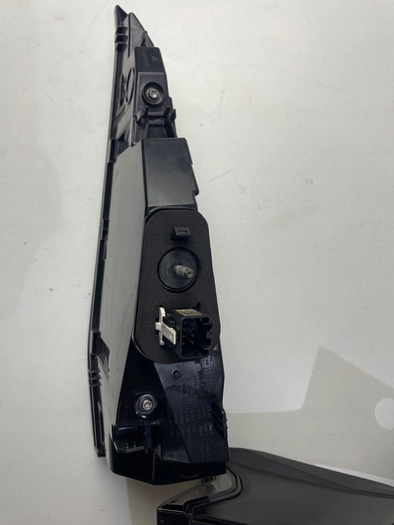 фото №11, Лампа задняя задняя задняя левая ds4 ii led комплект 21-