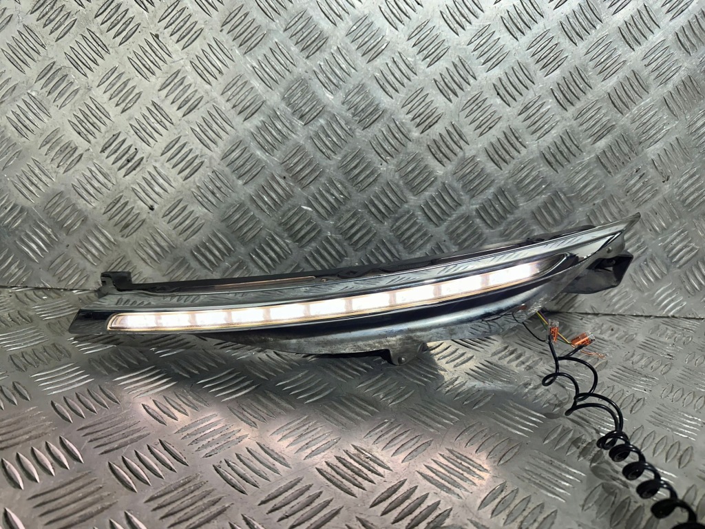 Купити Lancia delta iii led drl лівий kompletny справний 46130748