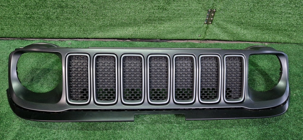 фото №1, Решётка радиатора передний решётка радиатора перед jeep renegade lift 2018-