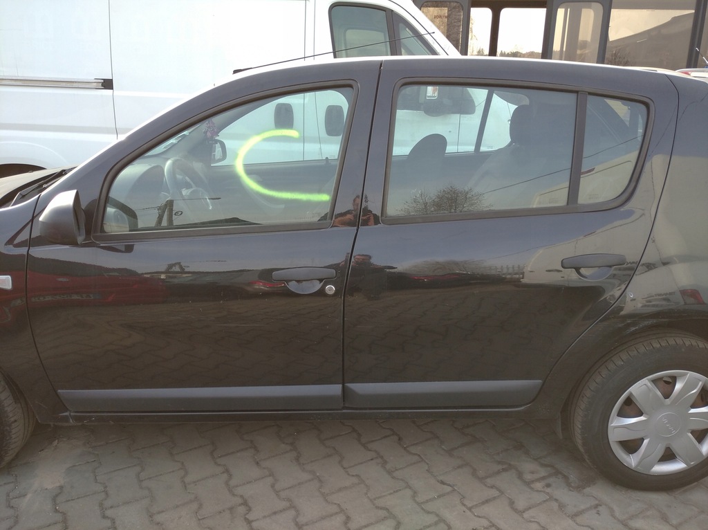 фото №12, Dacia sandero i 1 дверь задняя левая чёрные nv676