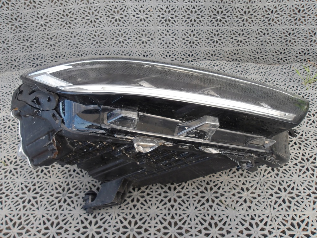 фото №4, Лампа передняя правая vw t-roc lift