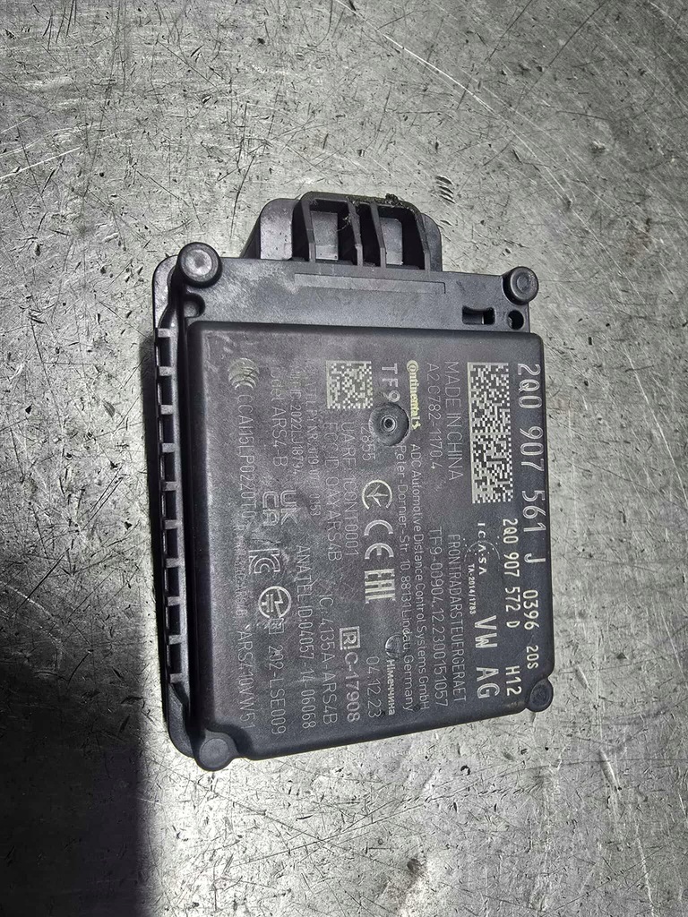 фото №1, Радар модуль distronic skoda kodiaq vw t-roc 2q0 561j 572d