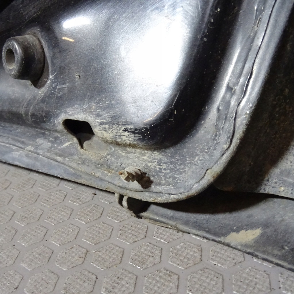 фото №8, Toyota rav4 ii дверь задняя правое 202