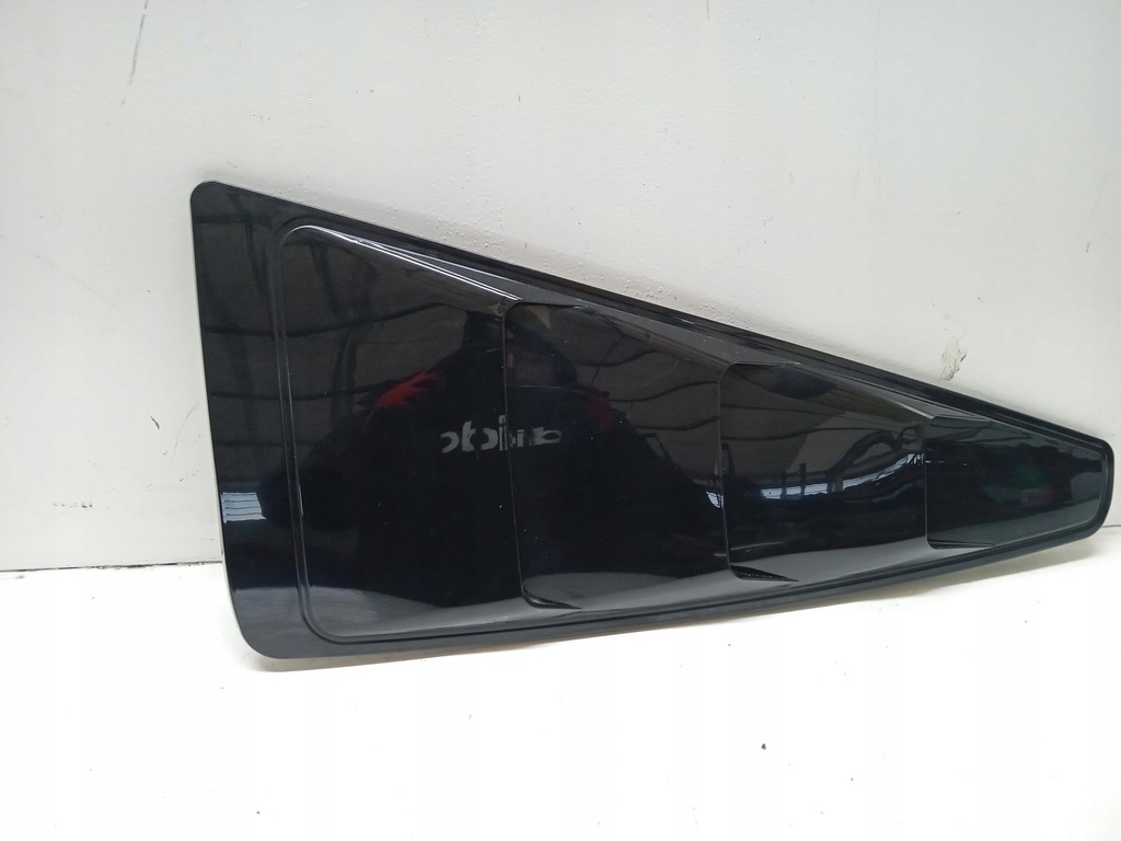 фото №1, Защита впуск решётка радиатора правая ford usa mustang v gt