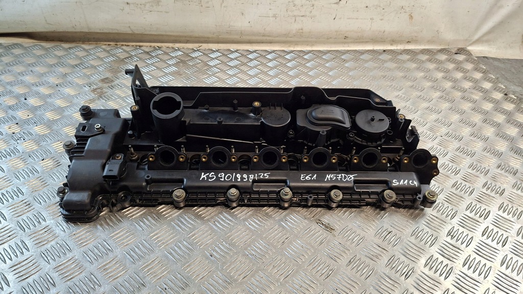 фото №1, Кришка клапанів bmw e61 m57d25 2.5d