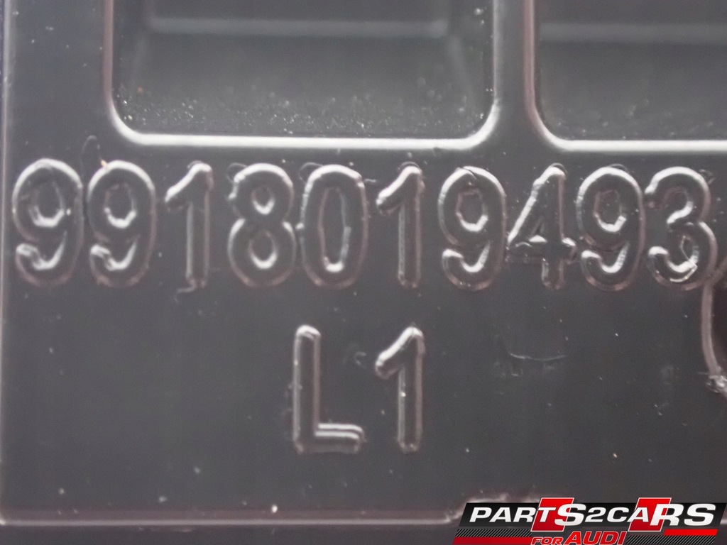 фото №13, Podajnik поперечина безопасности audi оригинальный номер 8w6857759