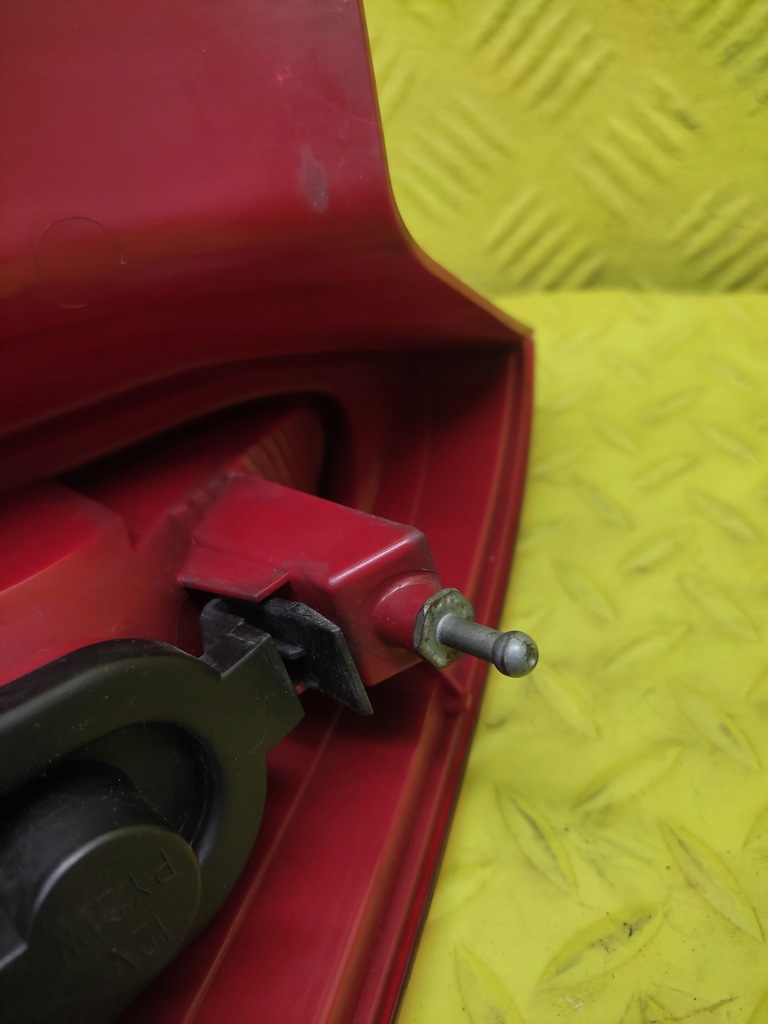 фото №10, Citroen c4 лампа лівий задня 9646801777