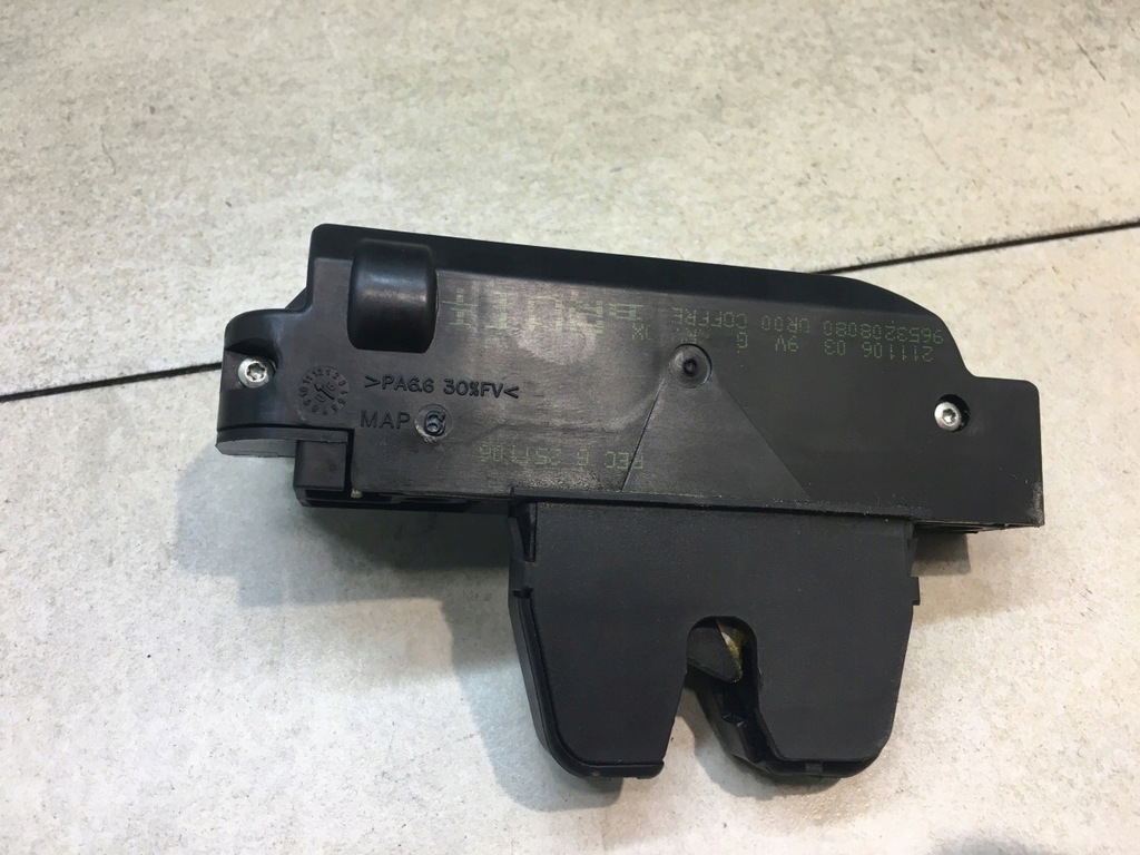 фото №5, Замок кришки багажника peugeot 407 sedan 9653208080