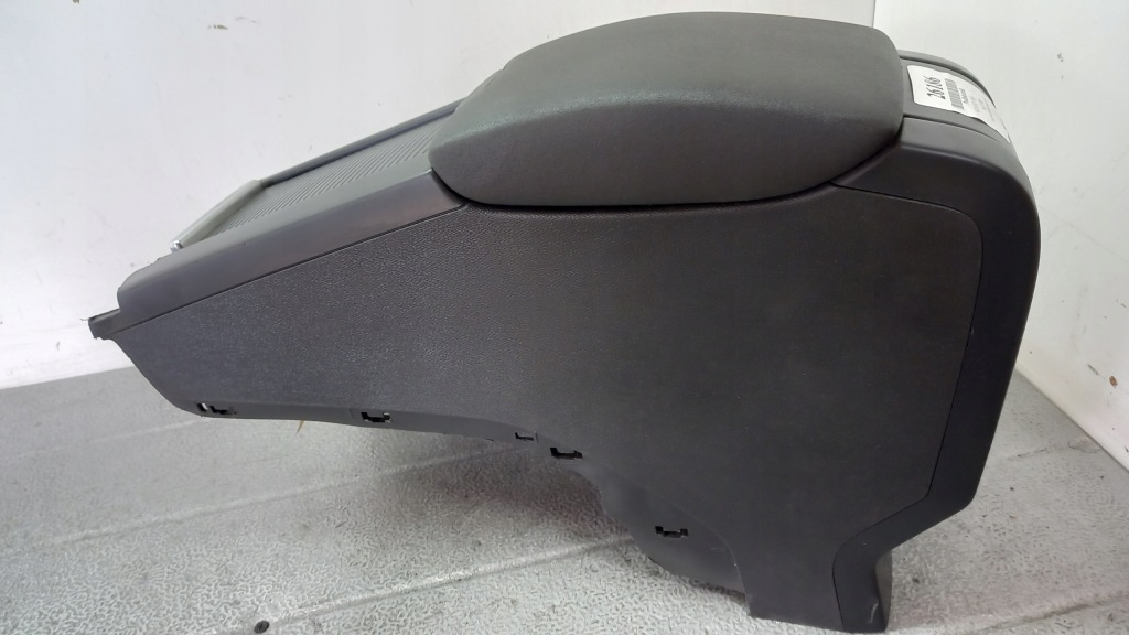 фото №1, Підлокітник volvo v60 30755732