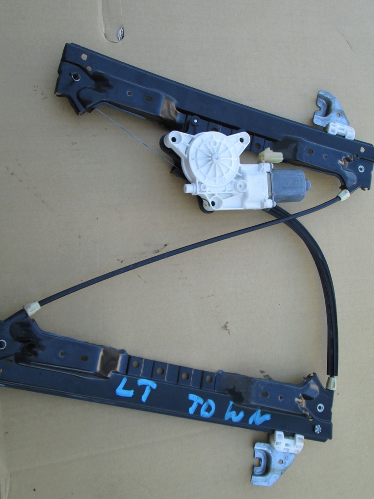 фото №15, Chrysler town country подъемник стекло задняя задний левый правый grand caravan