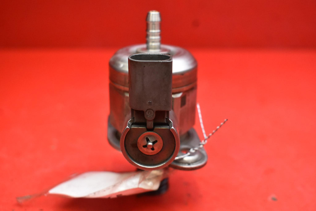 фото №7, Помпа насос топлива 06h127025k vw passat cc 1.8 tsi 160 km 08-12