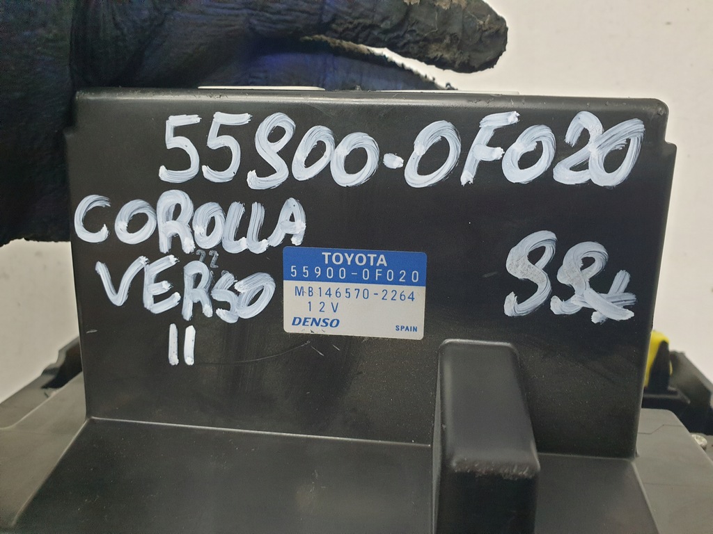 фото №6, Панель кондиціонера toyota corolla verso ii 55900-0f020