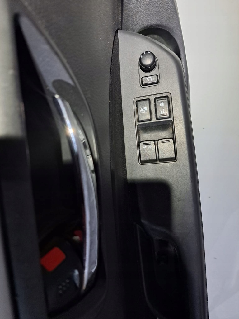 фото №13, Дверь передние левая suzuki swift mk7 sport цвет zce