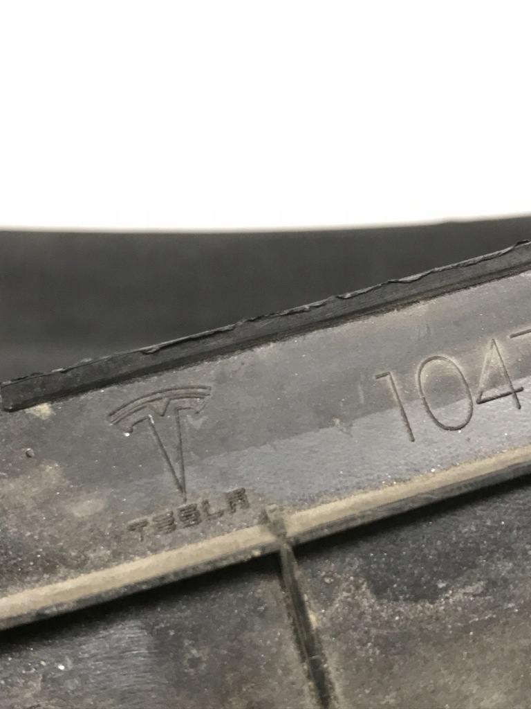 фото №9, Tesla model x молдинг na бампер задняя 1047976-00-c