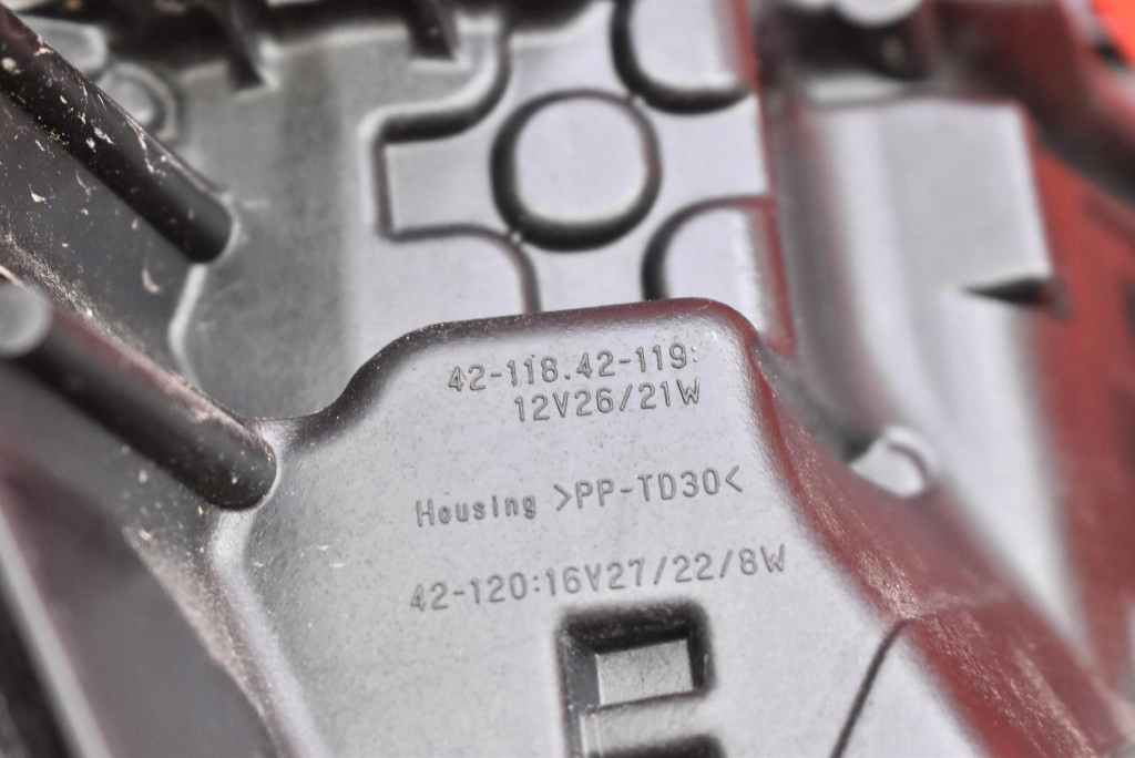 фото №8, Фара левый лампа перед led eu 42-118-42-119 toyota bz4x 22-