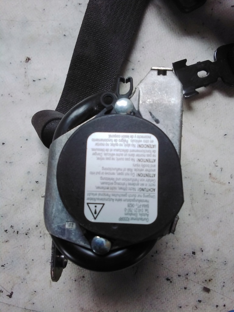 8294 astra j ремень безопасности левое  перед Доставка