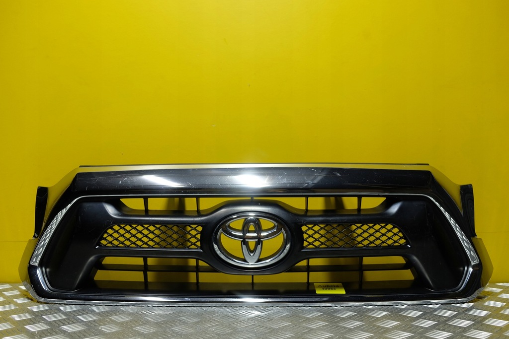 фото №1, Toyota tacoma 2012-2015 решітка радіатора решітка радіатора перед usa