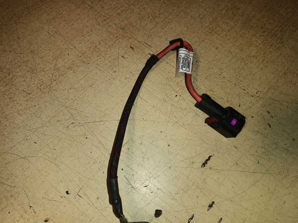 Купити Mini f55 f56 bmw шланг живильний 8628634-02