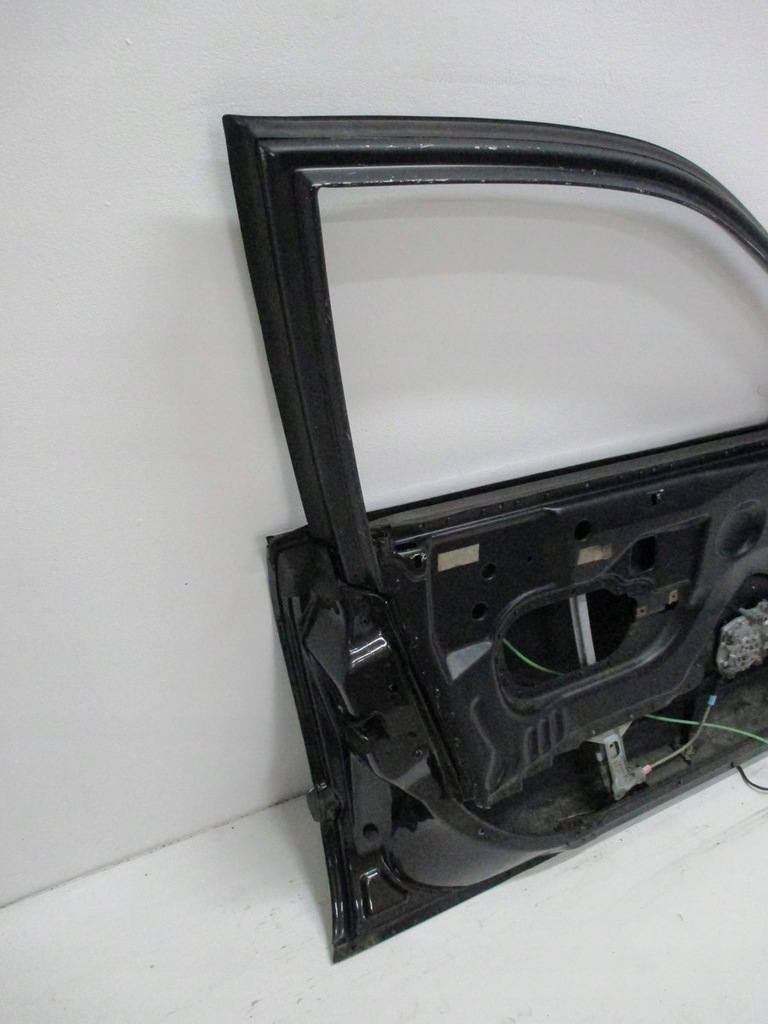 фото №5, Дверь левая передние audi a8 4d0 96r