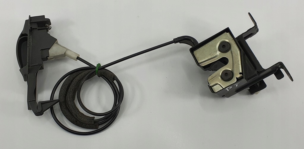 фото №1, Замок ручка складывания сиденье правая volvo s80 i