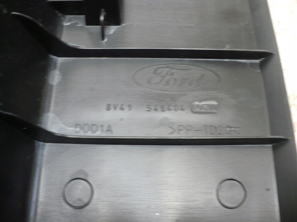 фото №2, Защита крышки багажника ford kuga mk1