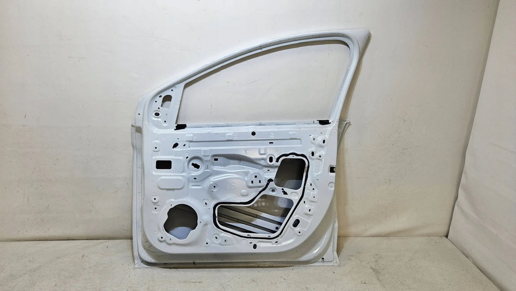 фото №14, Двері передні перед праве dacia sandero 3 iii 82009138r 801123179r