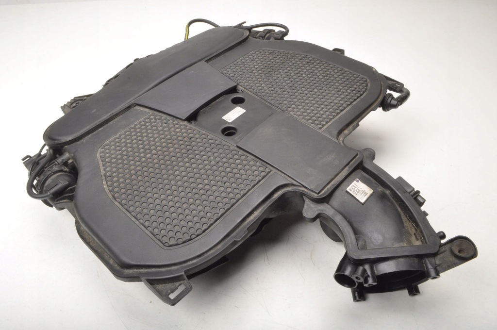 Купити Mercedes w172 r172 3.5 v6 колектор впускний  a2762260585 a2762260685