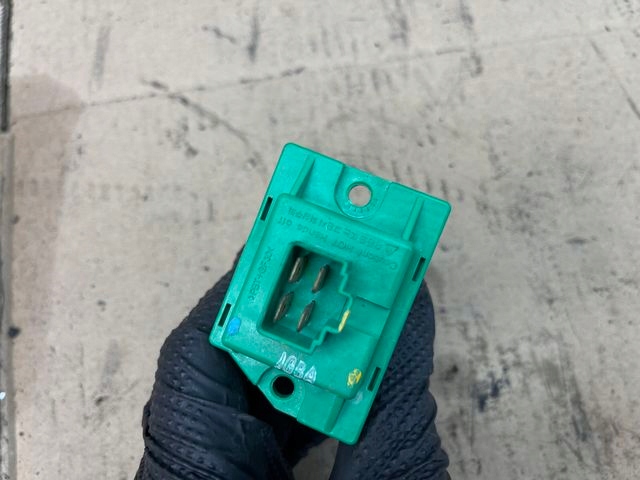 фото №4, Hyundai ix35 2.0crdi резистор резистор обігрівача