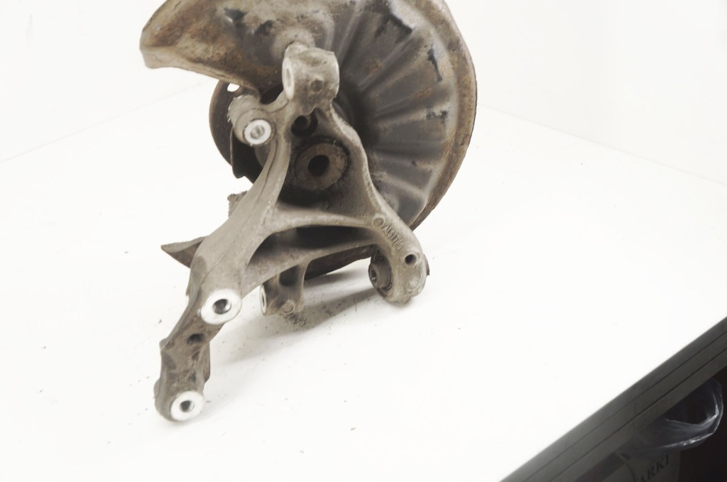 фото №7, Hh316 skoda superb iii ступица поворотный кулак правый задняя