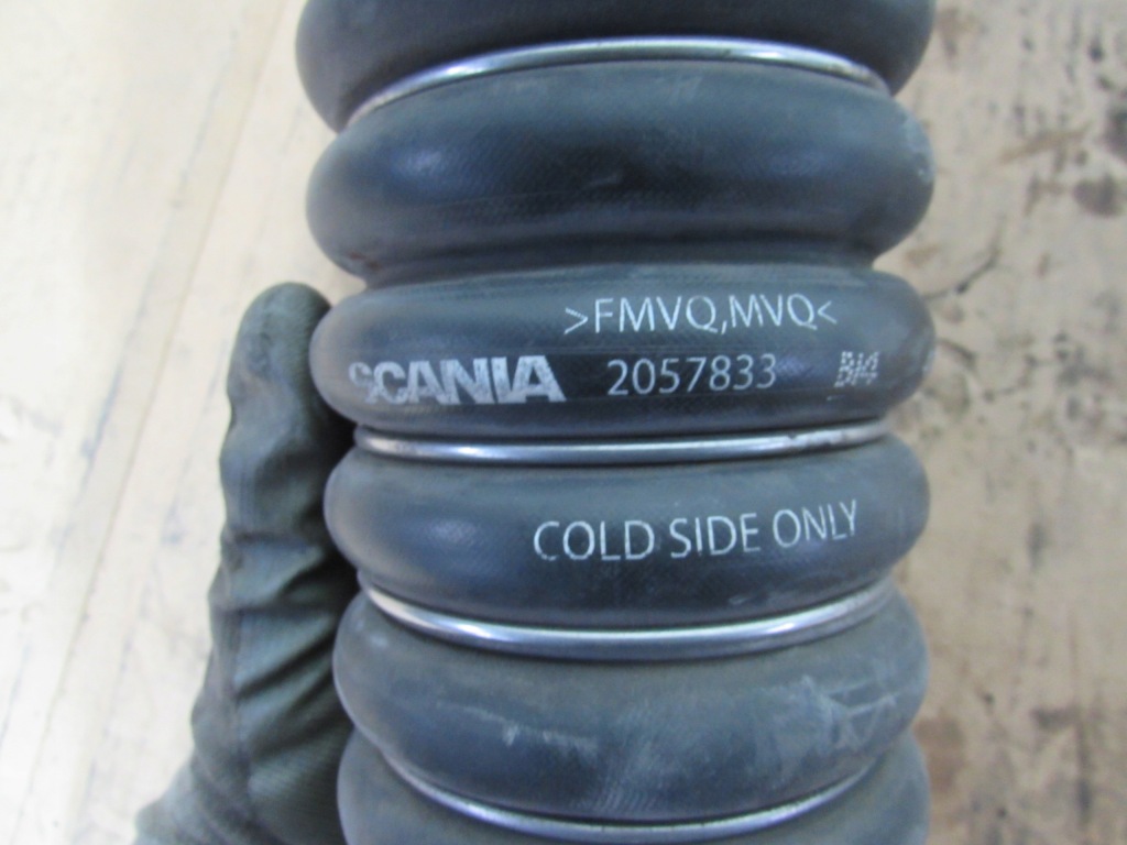 Труба воздуха scania r 2015r euro 6 2057833 с Разборки