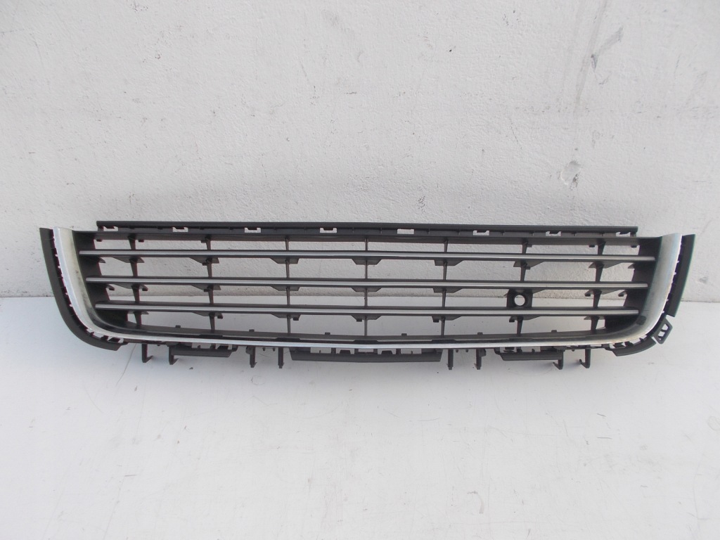 фото №1, Решётка радиатора решётка бампера средняя opel astra h iii 3 lift