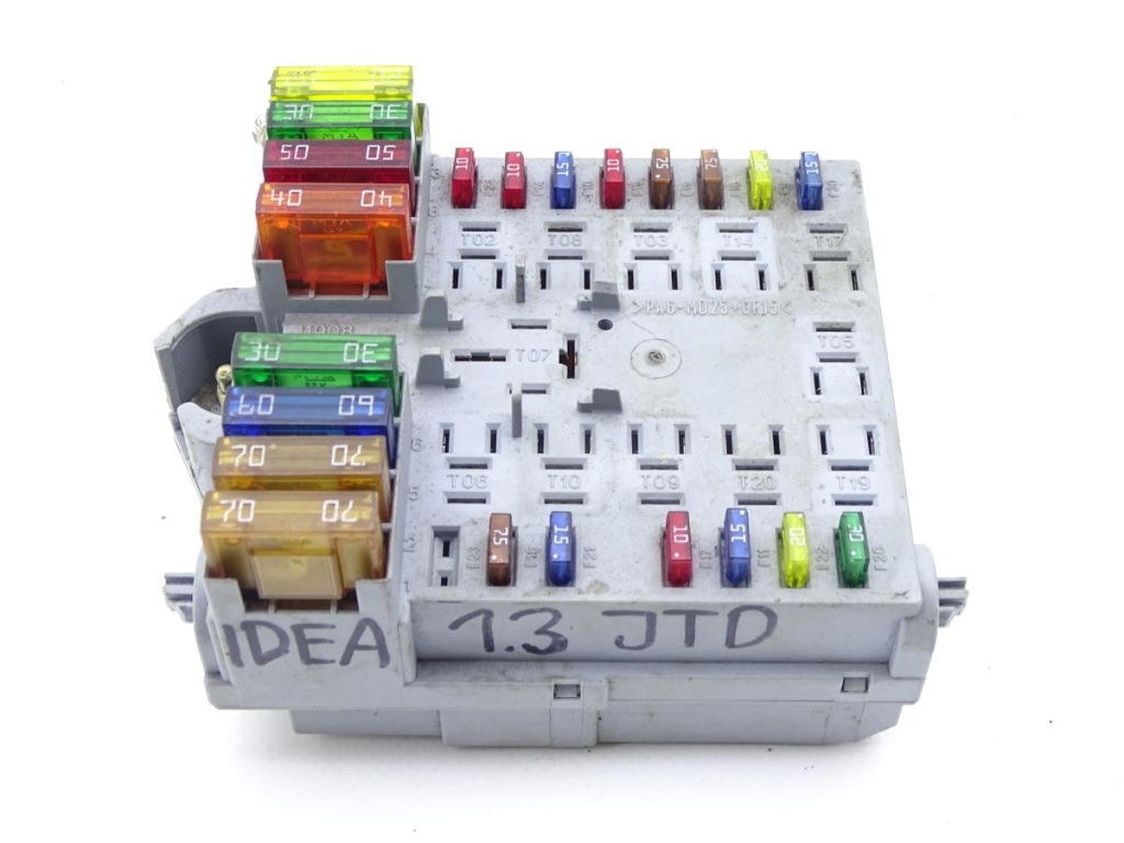 фото №1, Fiat idea 03-12 коробка предохранителей