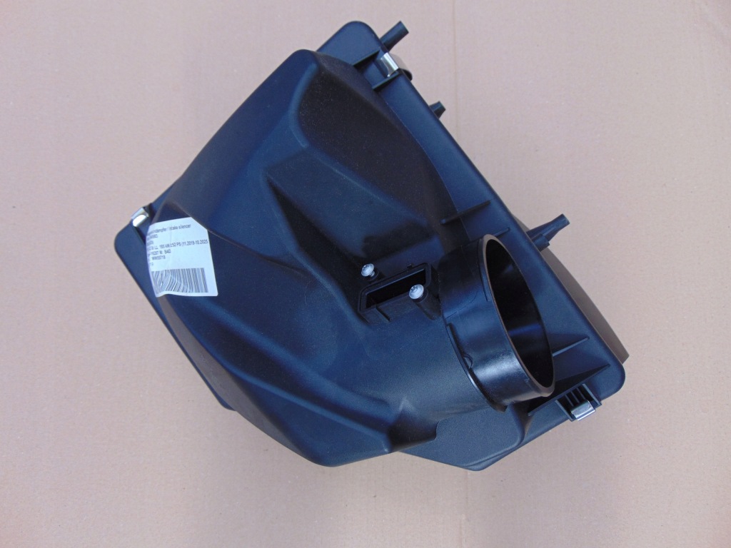фото №1, Корпус фильтра воздуха bmw z4 8662583