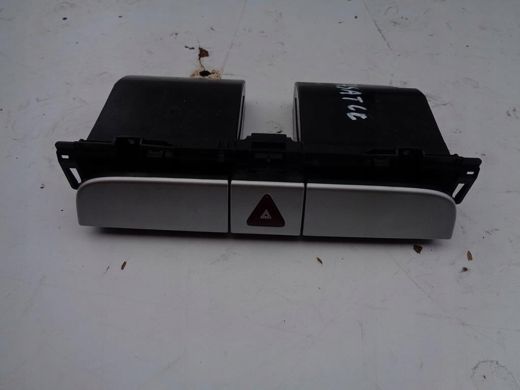 фото №1, Бардачки панели volkswagen passat cc