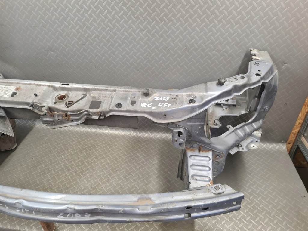 Pas передний усилитель передний балка зона бампера vectra c lift z163 с Разборки