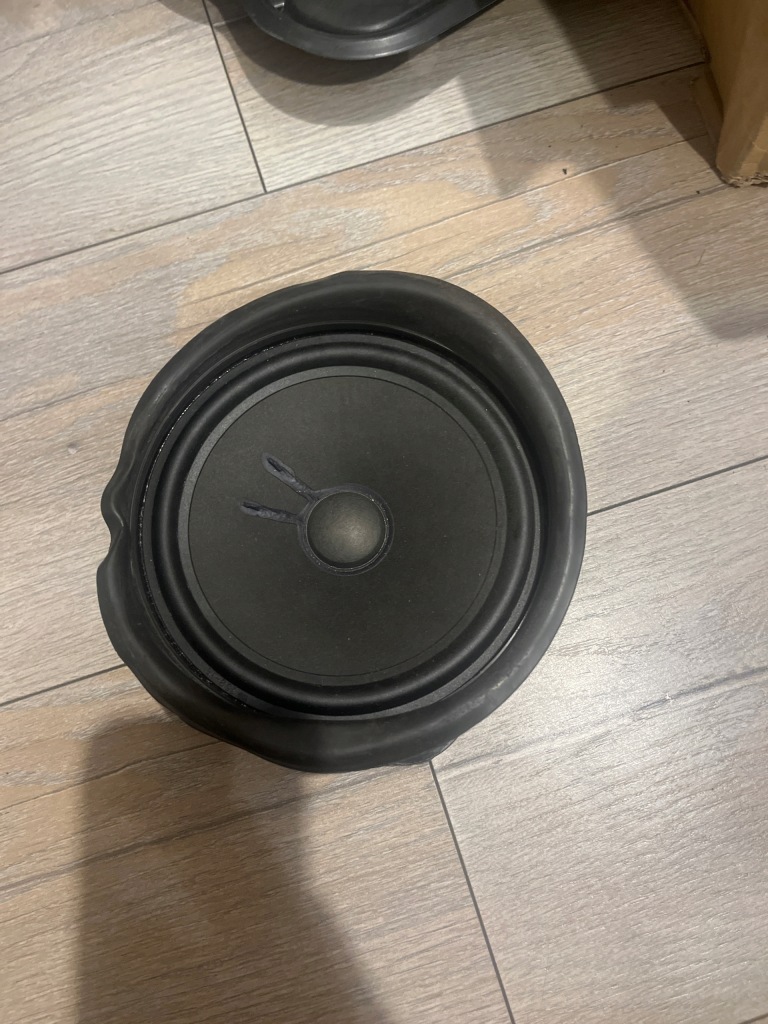 фото №1, Динамік двері задня перед octavia iii 5e0035411c