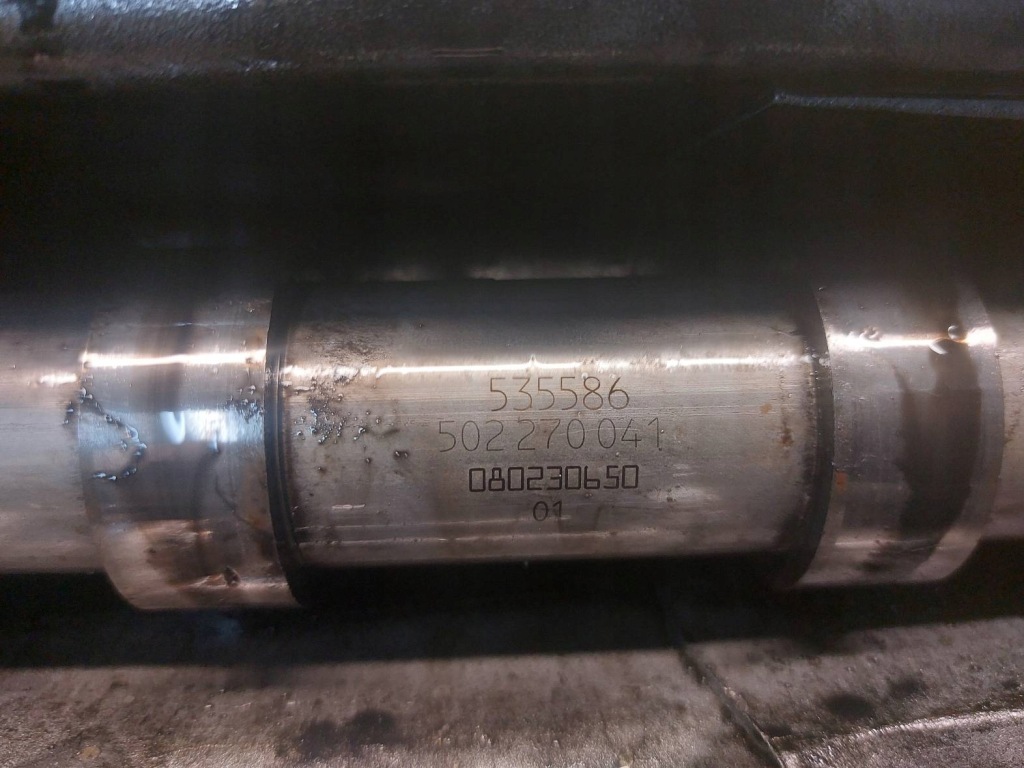 Валы распределительного вала + крышка клапанов fiat ducato iii рестайлинг  2.3 d 504167974 Оригинал