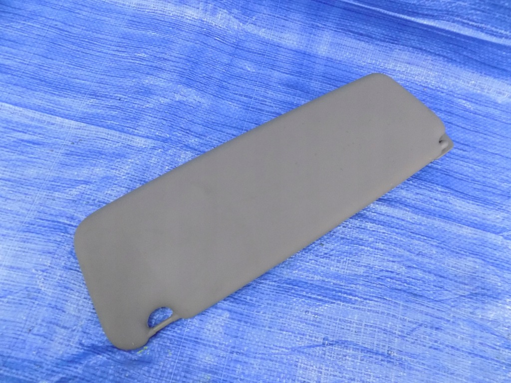 фото №2, Козырёк правый защита renault master iii